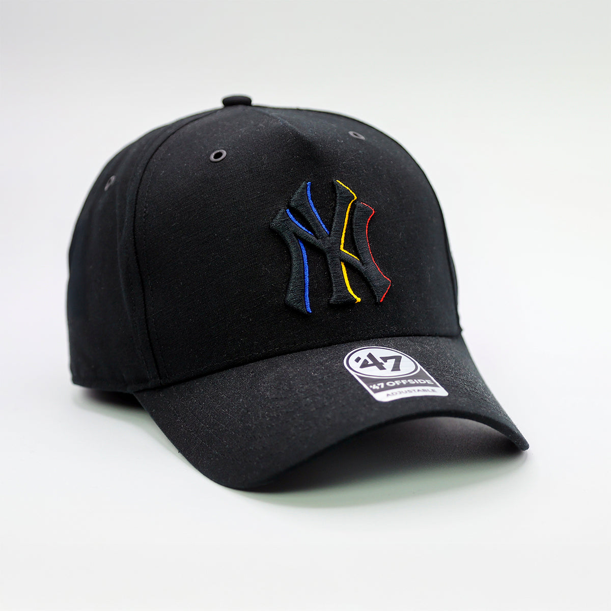 Cappello ’47 - New York Nero con Dettagli Colorati